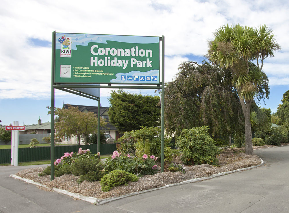 Coronation Park Holiday Park Ашбертон Екстер'єр фото