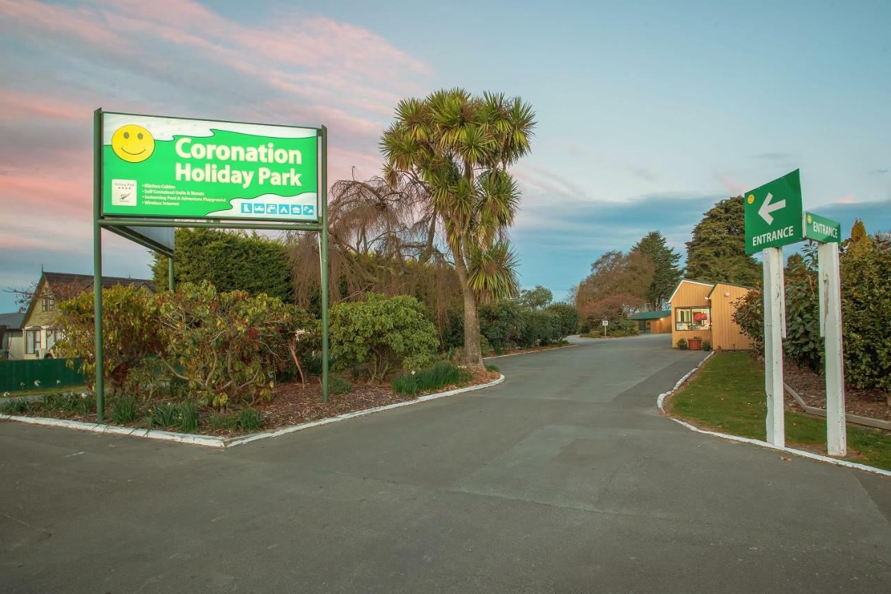 Coronation Park Holiday Park Ашбертон Екстер'єр фото